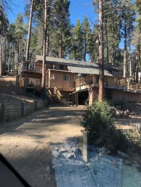 sequoia National Forest CabinH